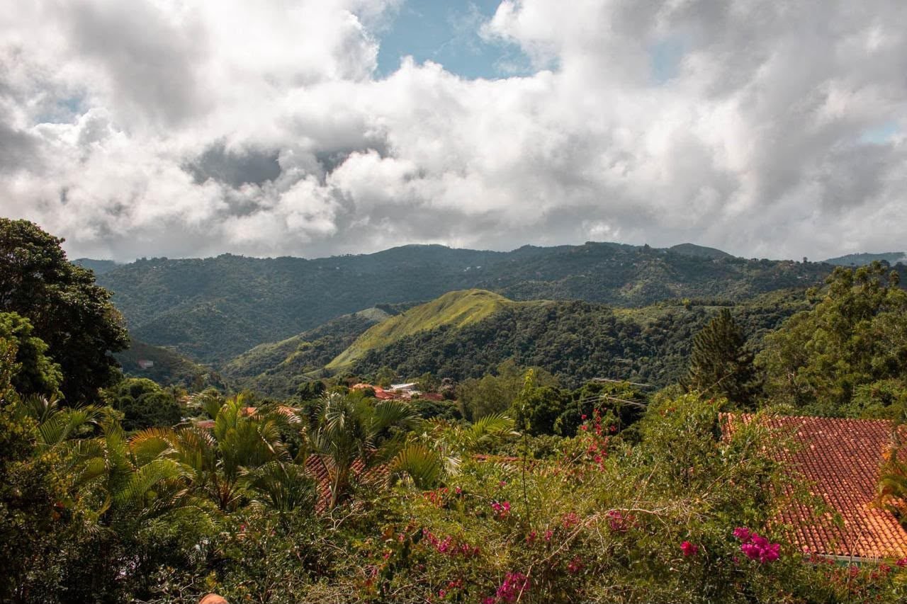 Vista panorámica hacia los Valles del Tuy